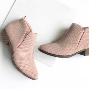Rampage Pink Booties, Size 7.5